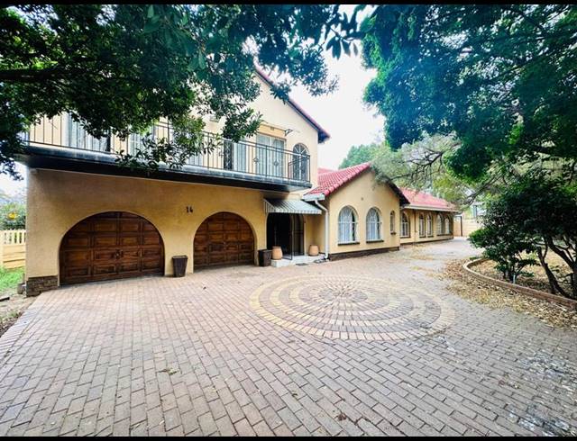 5 BEDROOM HOUSE FOR SALE IN BRACKENHURST